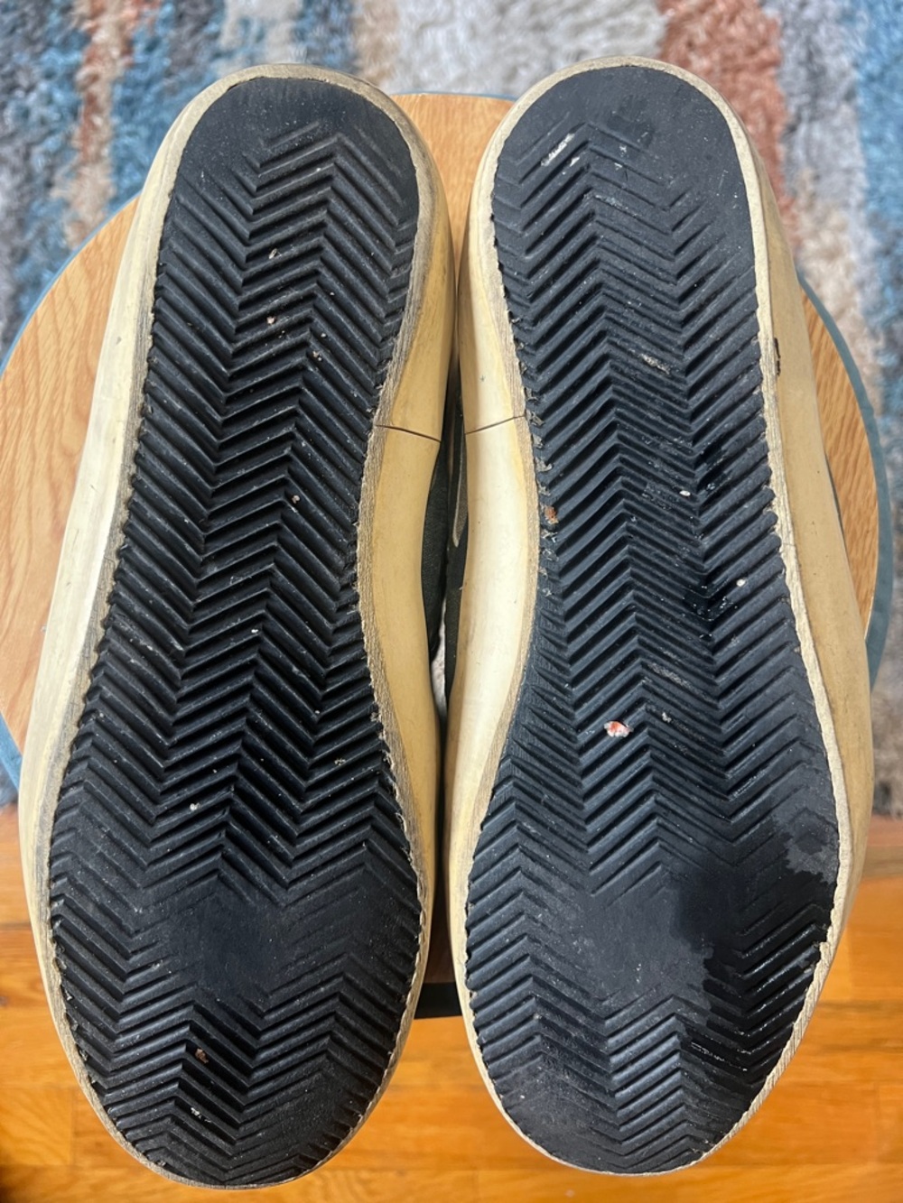 Golden Goose Men’s Black, White & Tan Low-Top Sneakers with Star Detail - Picture 5 of 7